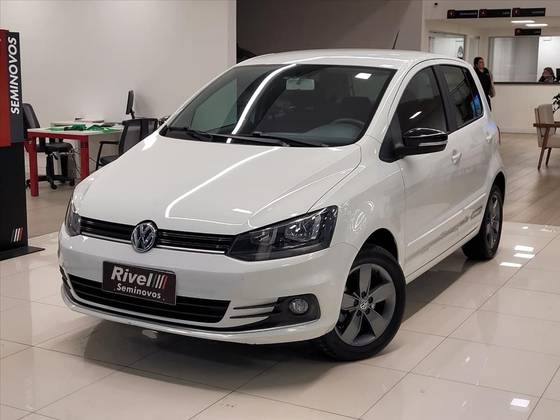 VOLKSWAGEN FOX 1.6 MSI TOTAL FLEX CONNECT 4P MANUAL VOLKSWAGEN FOX 1.6 MSI TOTAL FLEX CONNECT 4P MANUAL